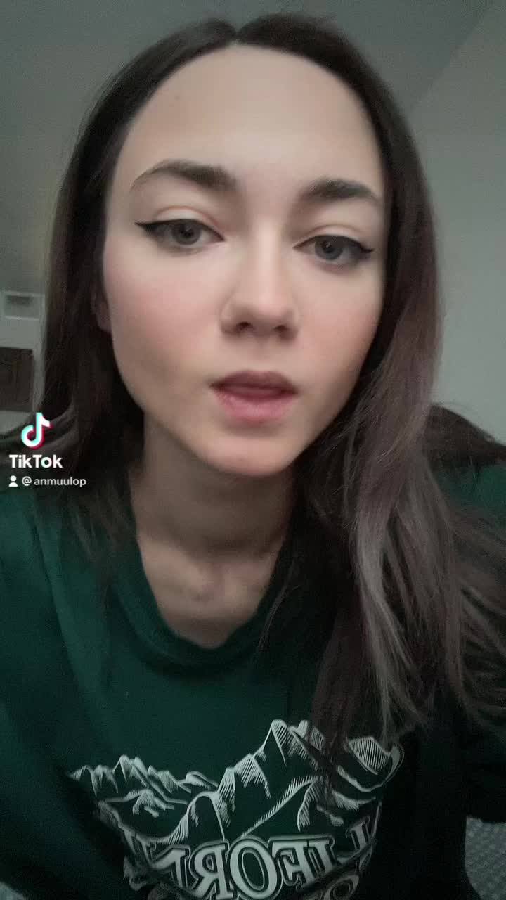@Полумна с приветом