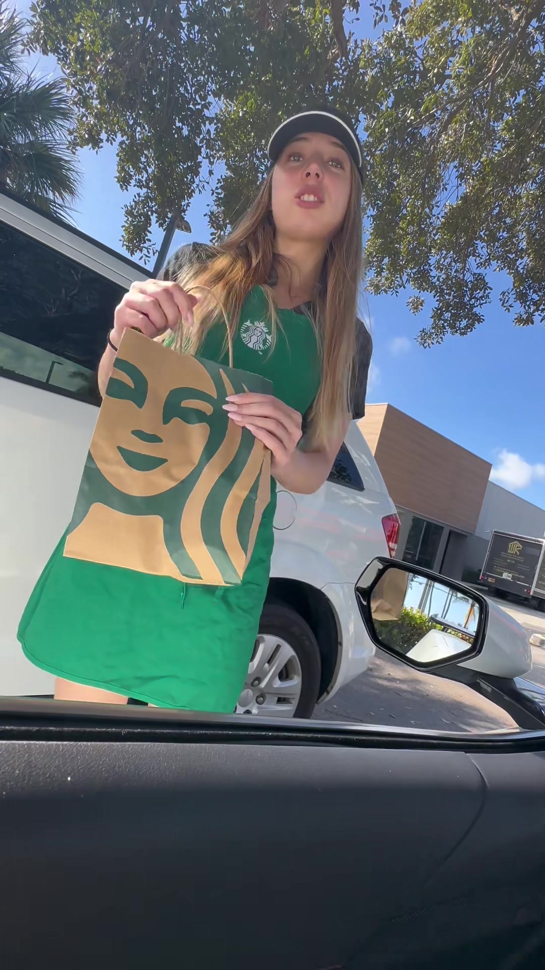 Baddies_gallery (@baddies_gallery) - Urlebird