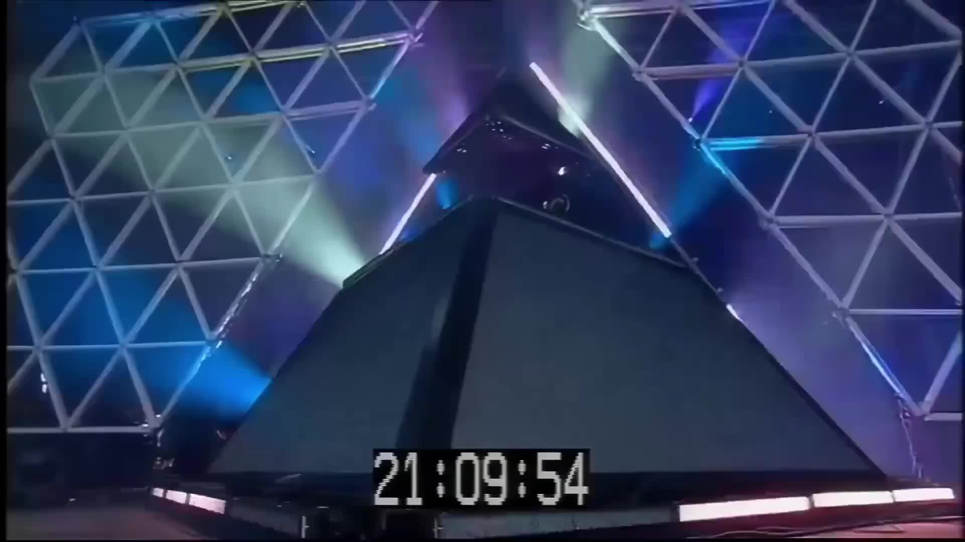 @LVST