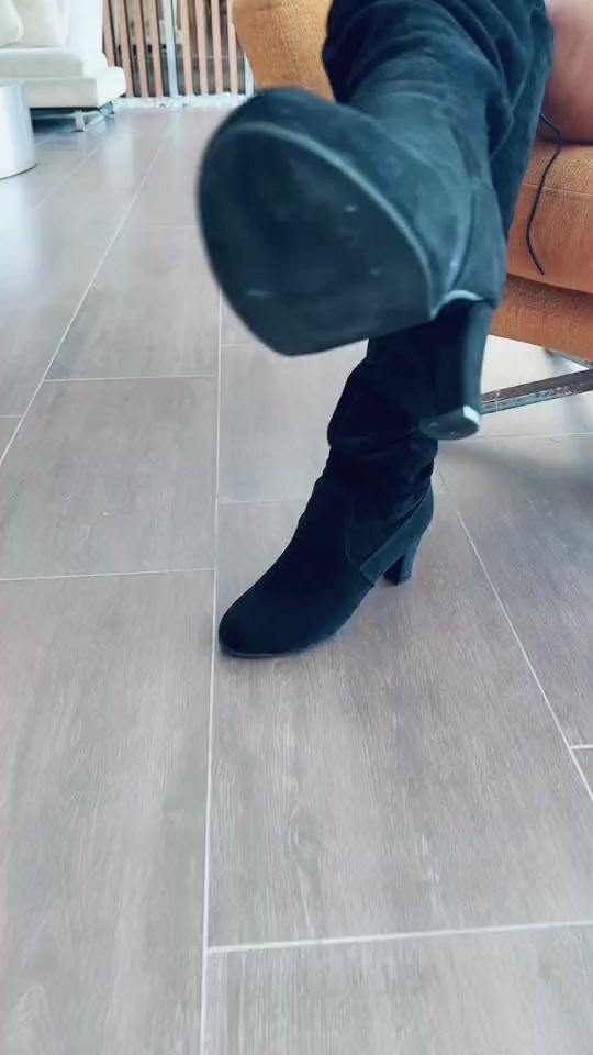 @Priyasri