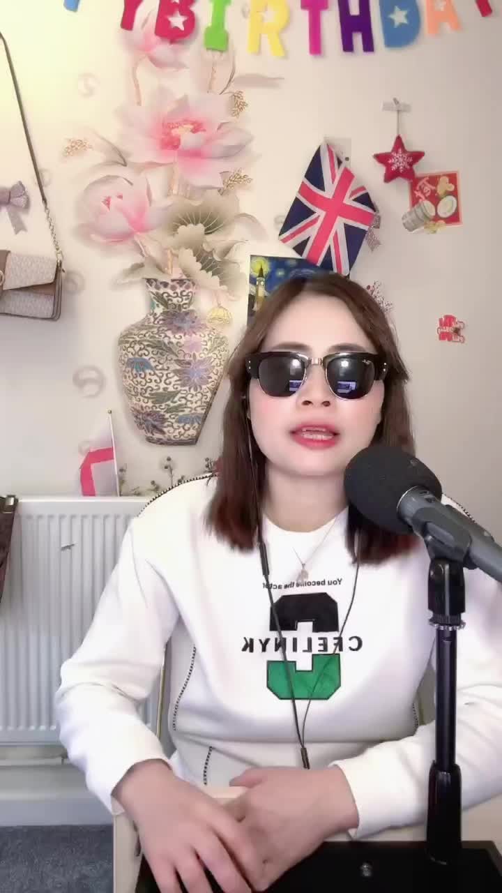 @Huyền Vũ 🇻🇳🇬🇧