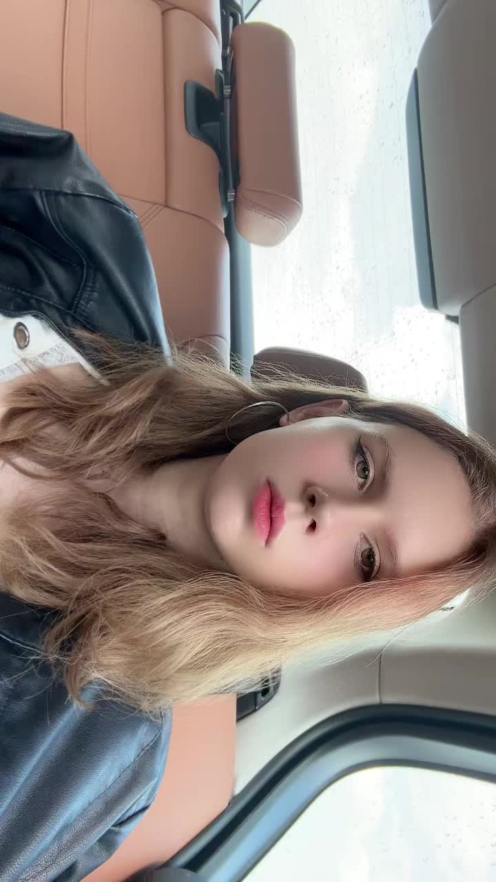 @Мария