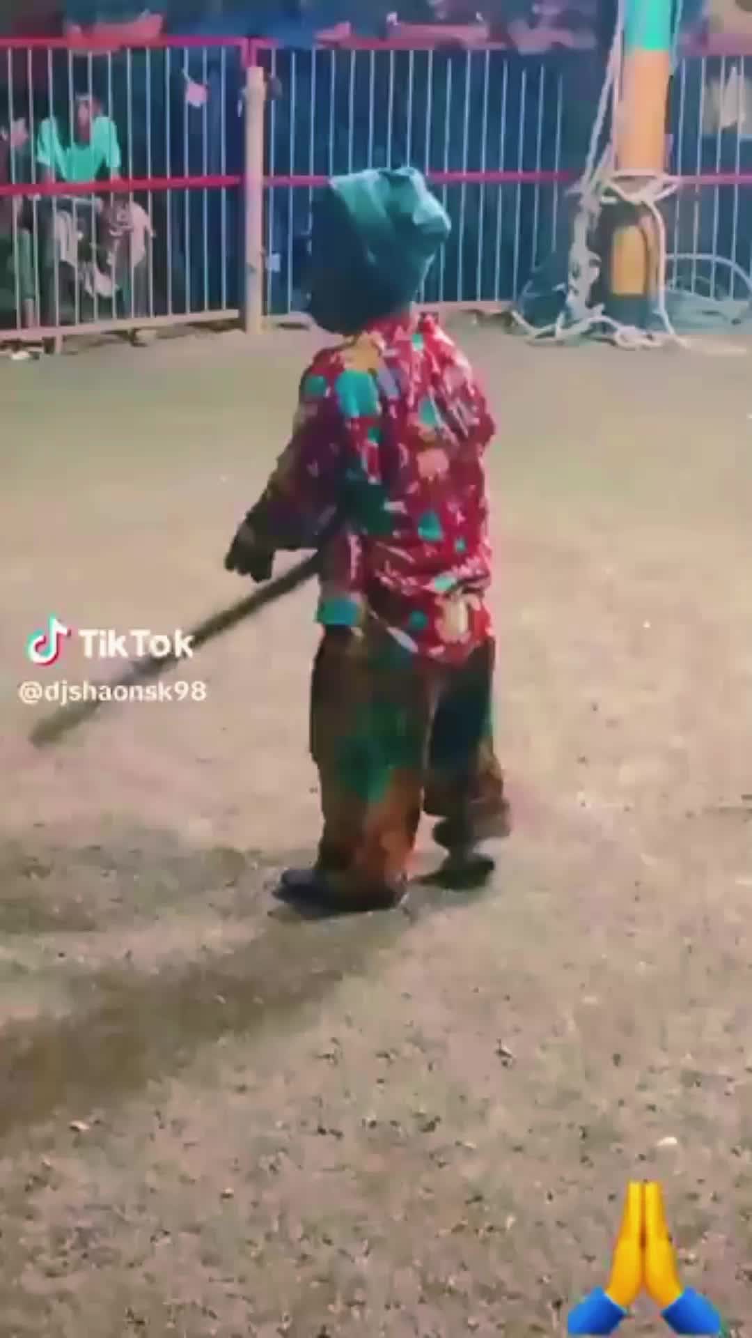 @MD abdulmajed7754mohon tik Tok