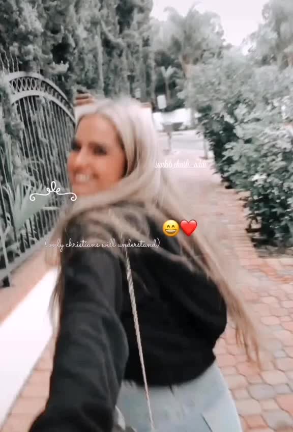 @𝑪𝒉𝒂𝒓𝒍𝒊 ᵃⁿᵈ 𝑨𝒅𝒅𝒊🔭💗