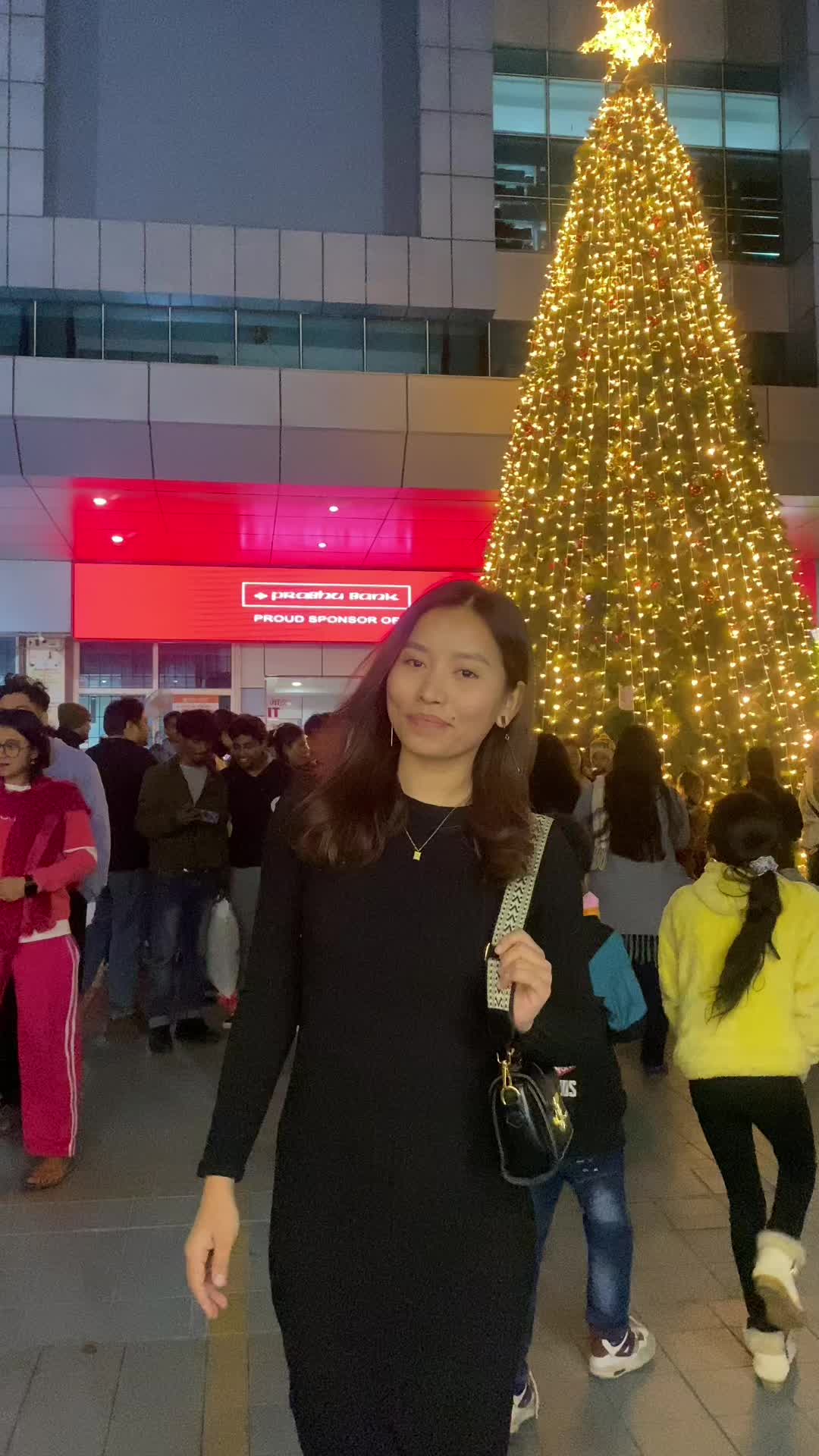 @Barsha Magar☃️🌻