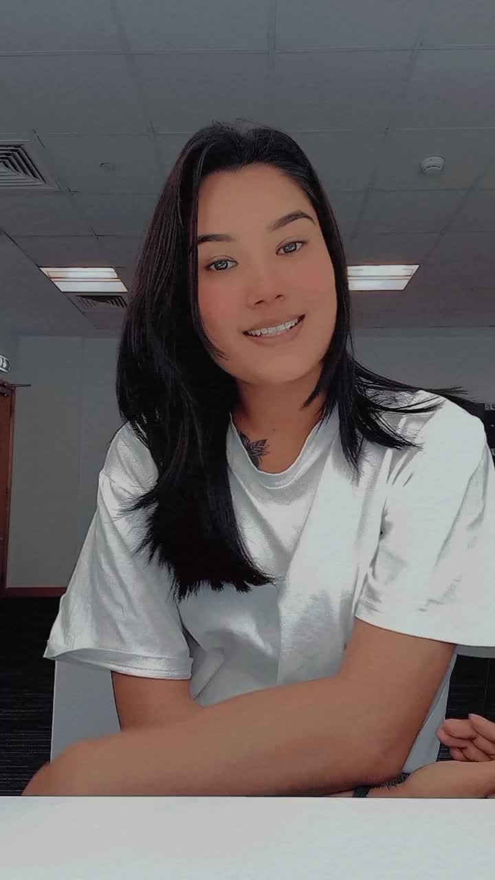 @N E H A ๐ฆ