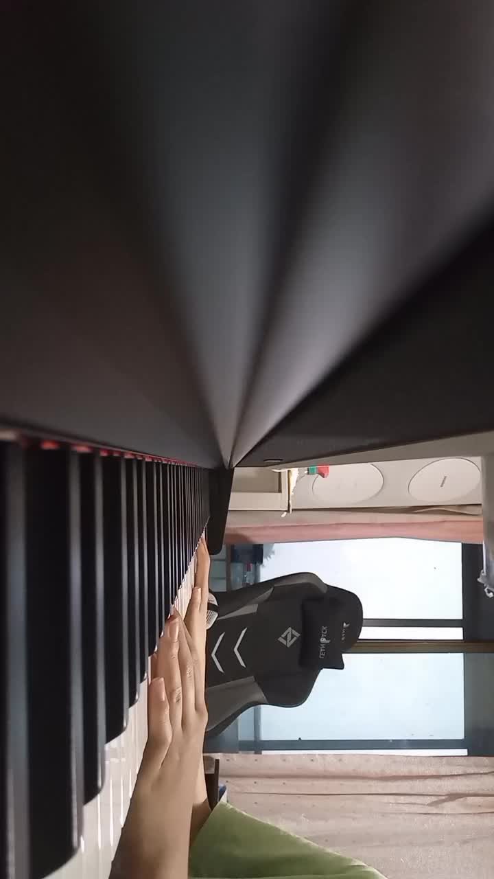 @˙ᵕ˙(미소)