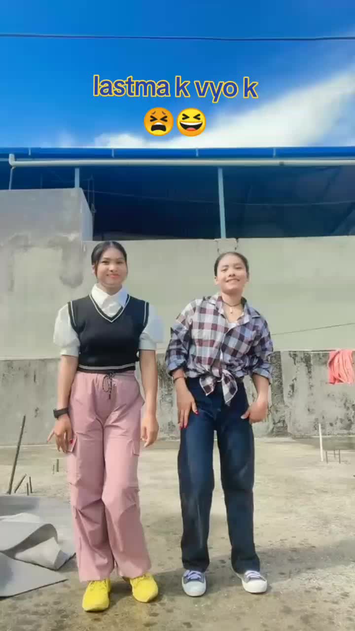 @Miss thapa 💋🤞