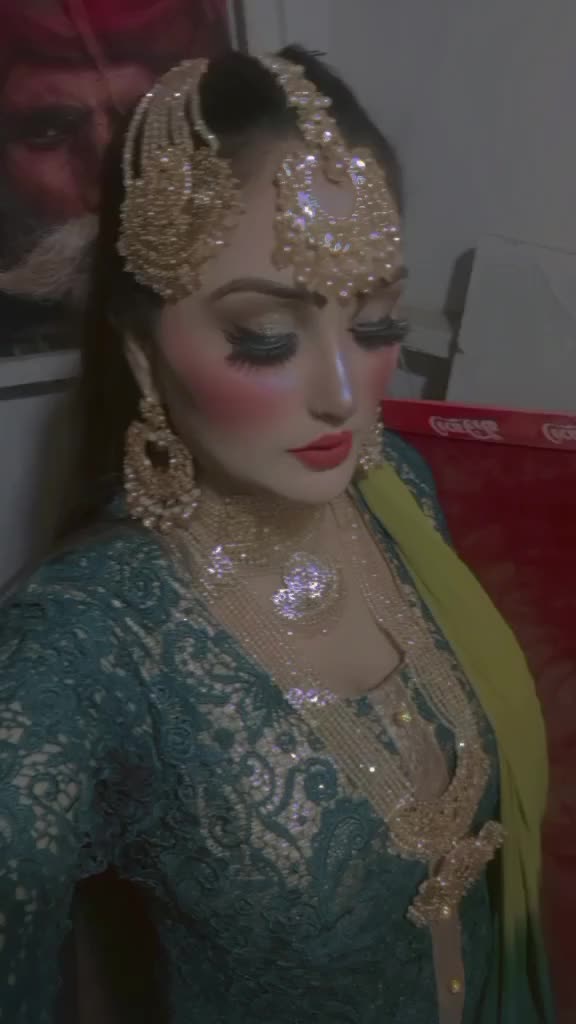 @Ayesha Queen 👸