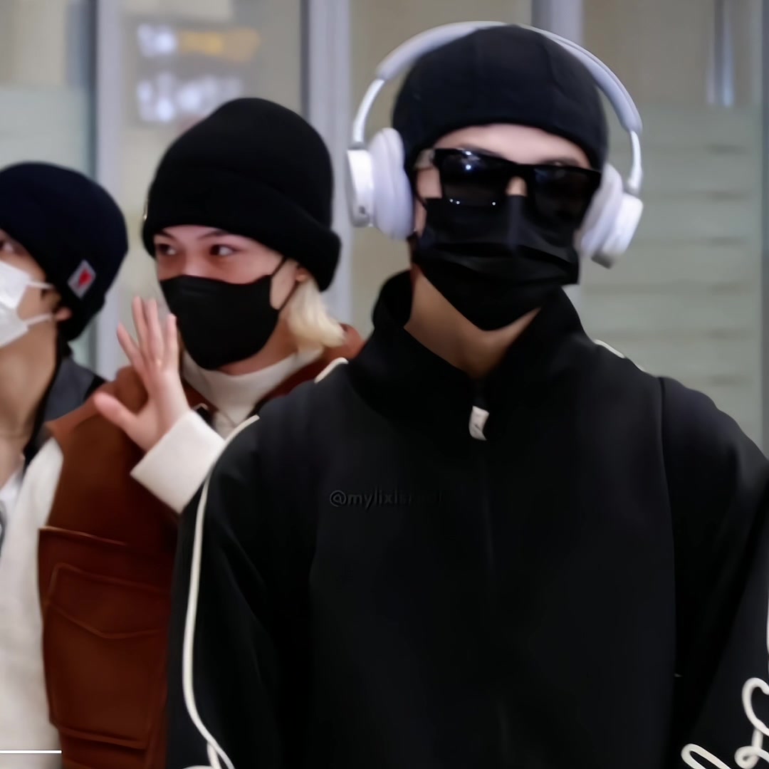 @𝐦 𝐲 𝐥 𝐢 𝐱 ✰