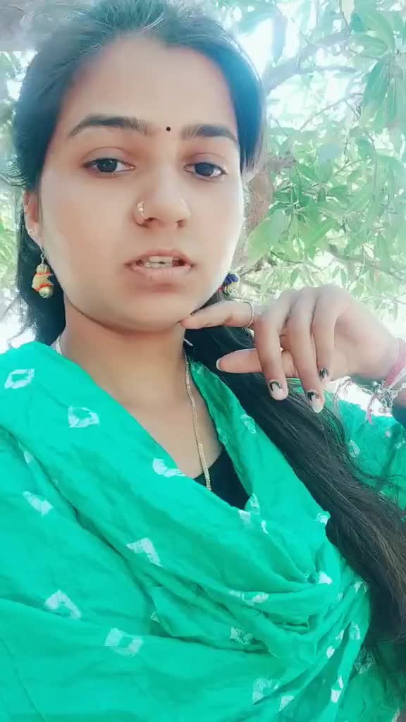 @Rashmika parmar
