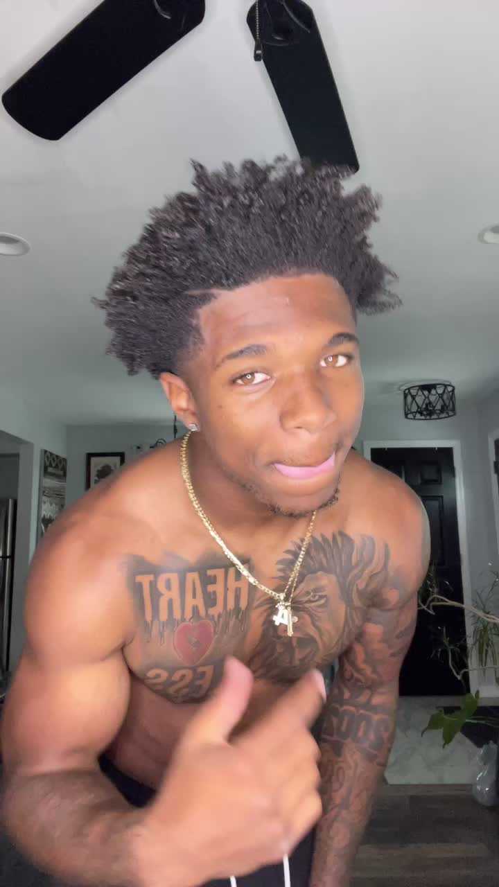 @Cheeks🐐