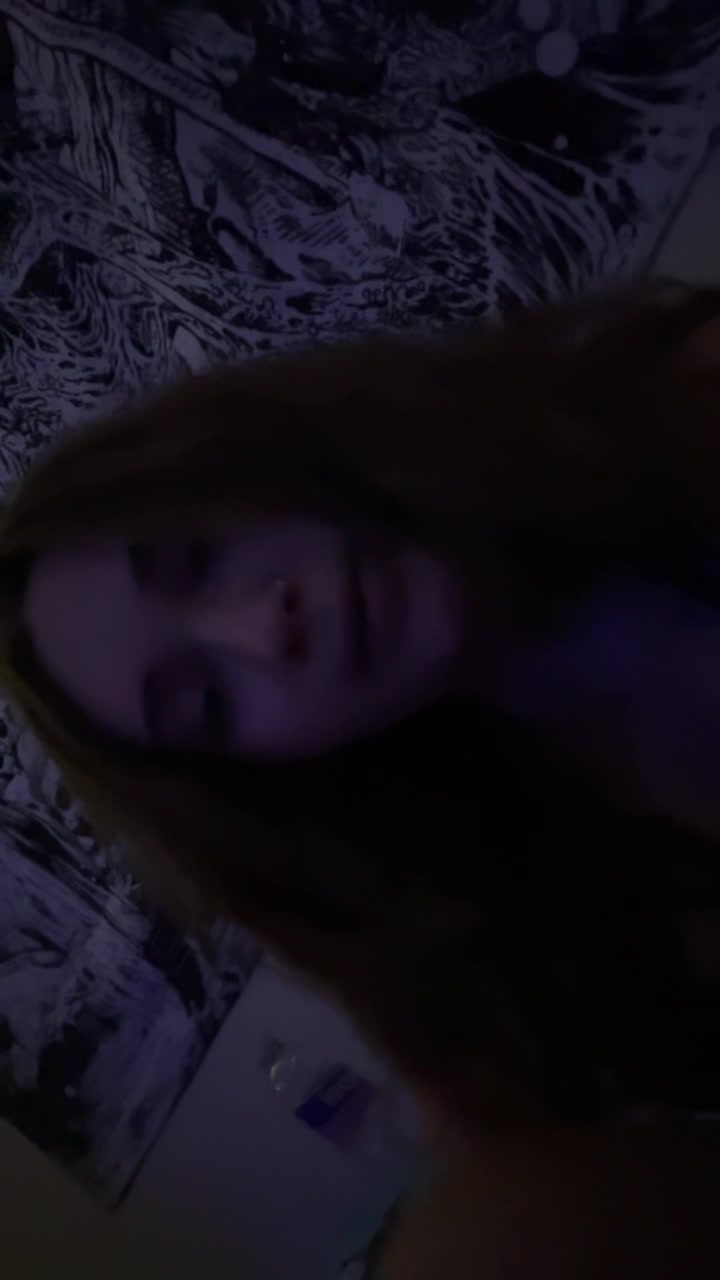 @alayna