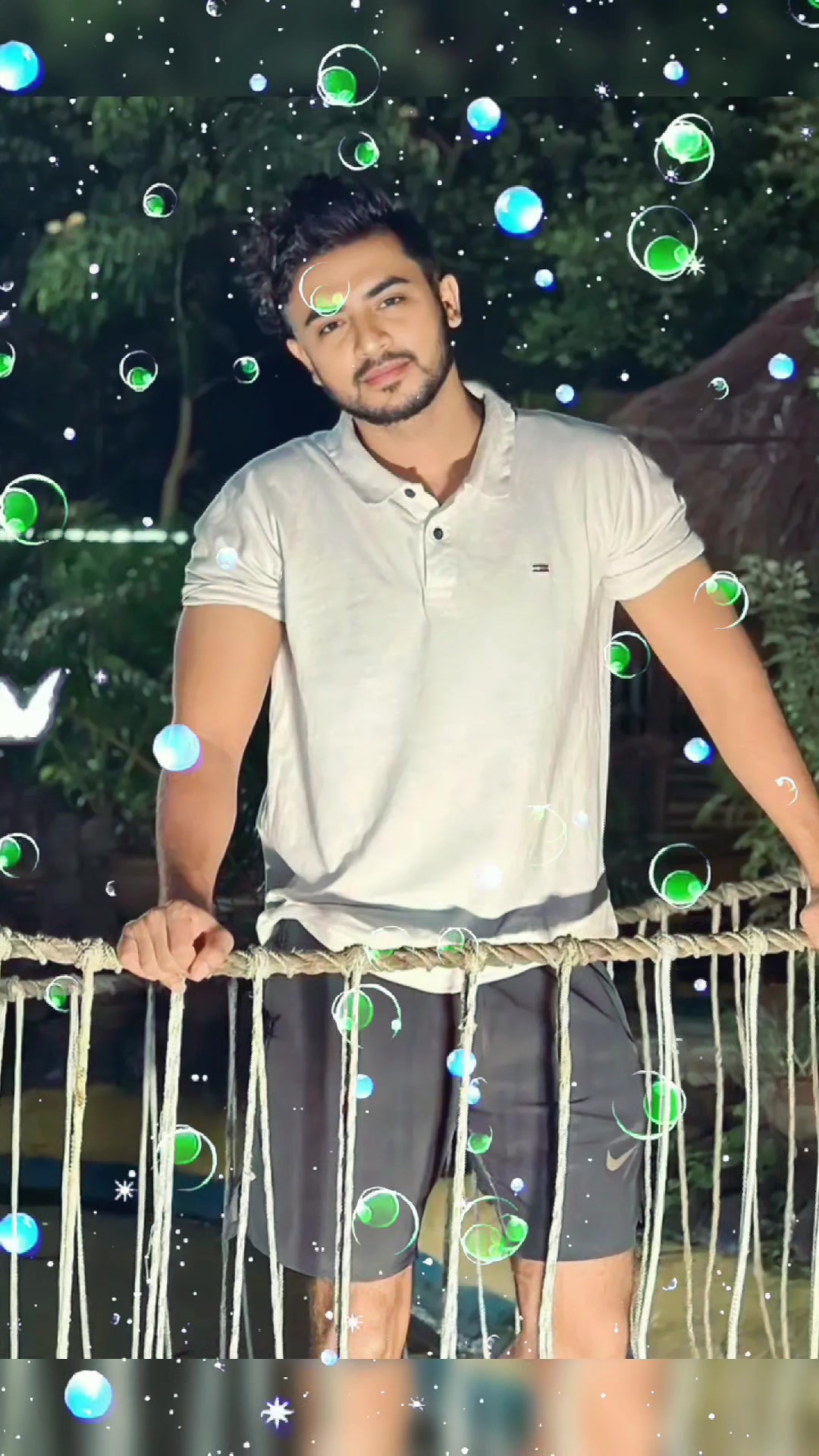 @🇺🇸 আপন_চৌধুরী 🇧🇩