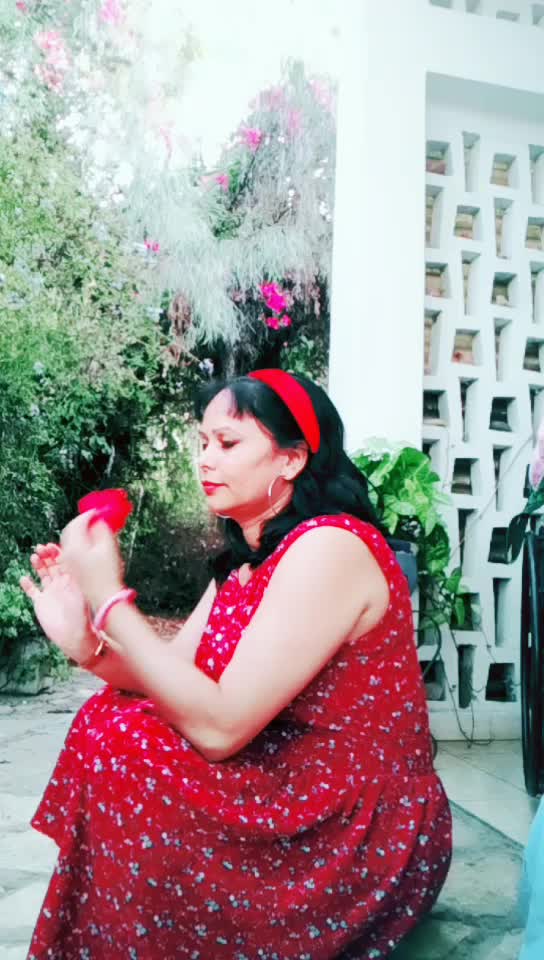 @माया गौतम