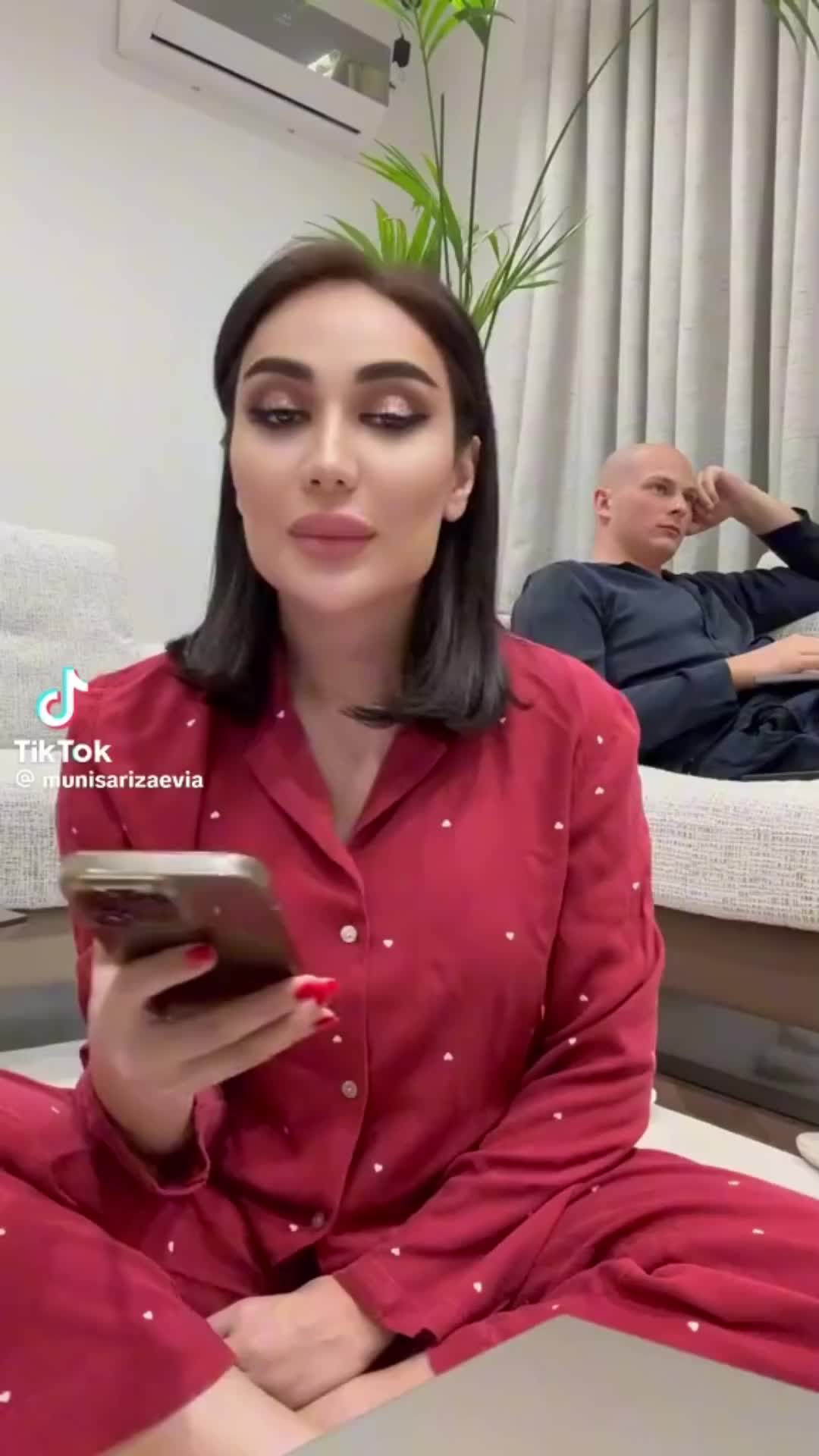 @NIZOMOV 🫀🫂