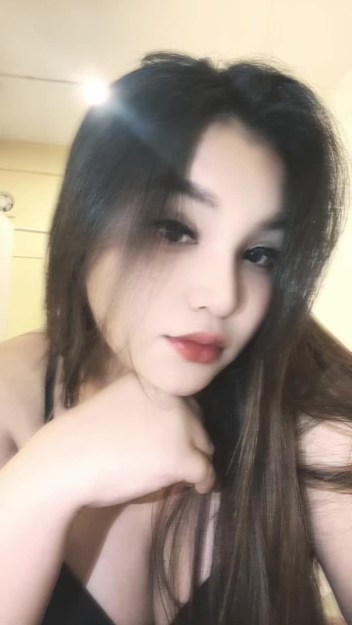 @Rhea143