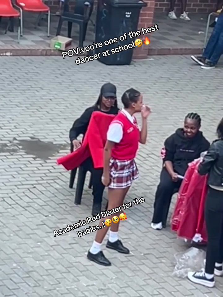 @aisha kamogelo