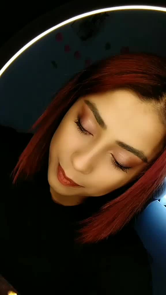 @B&uuml;şra Işık