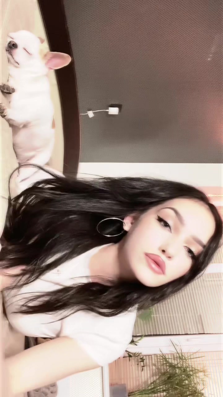 @𝕶𝖗𝖎𝖘 𝖁𝖆𝖓𝖉𝖊𝖗