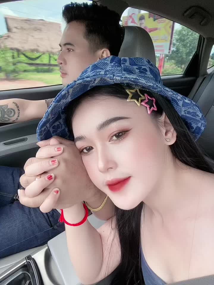 @๐ฐ๐ญLy Bërry๐ฐ๐ญ