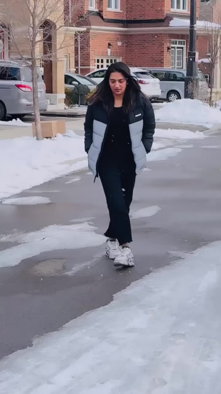 @Officialjeeti