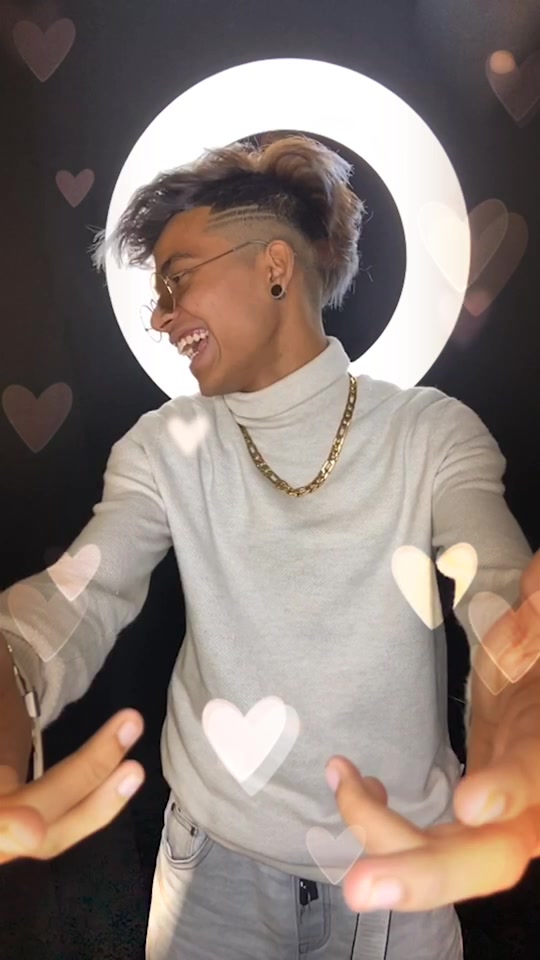 @Popping Hunk