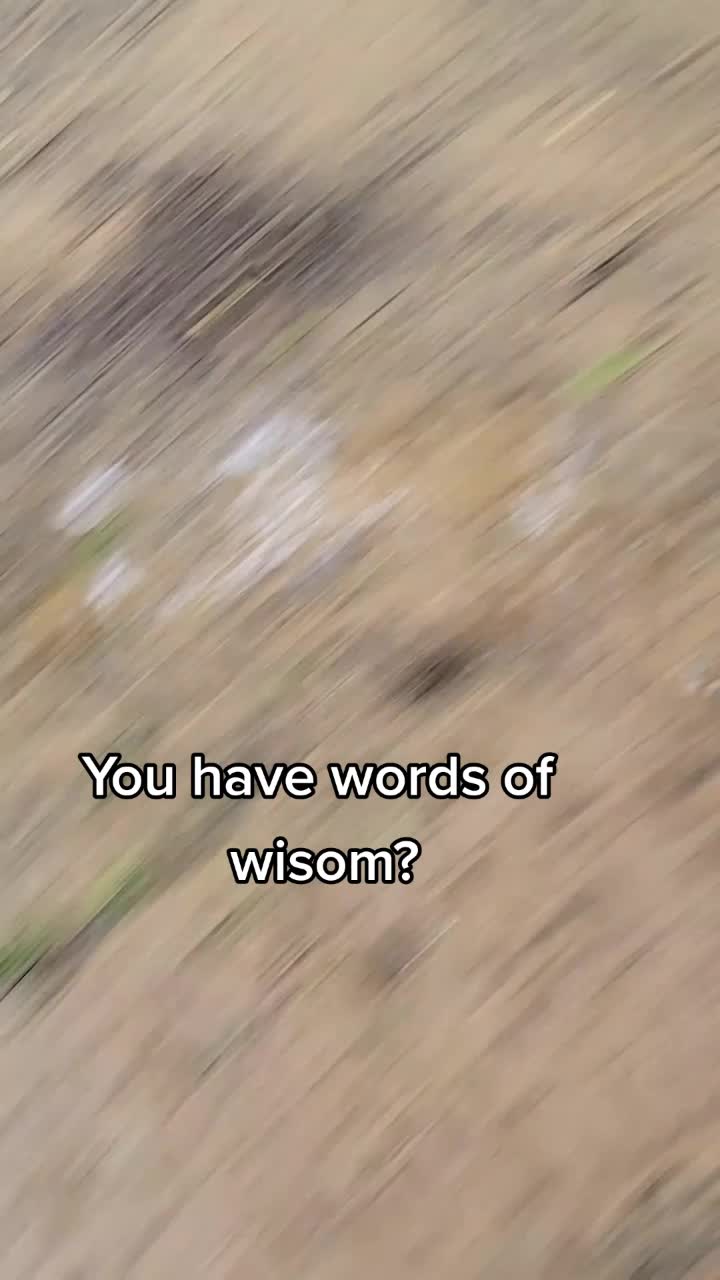 @L♡ri 🕊