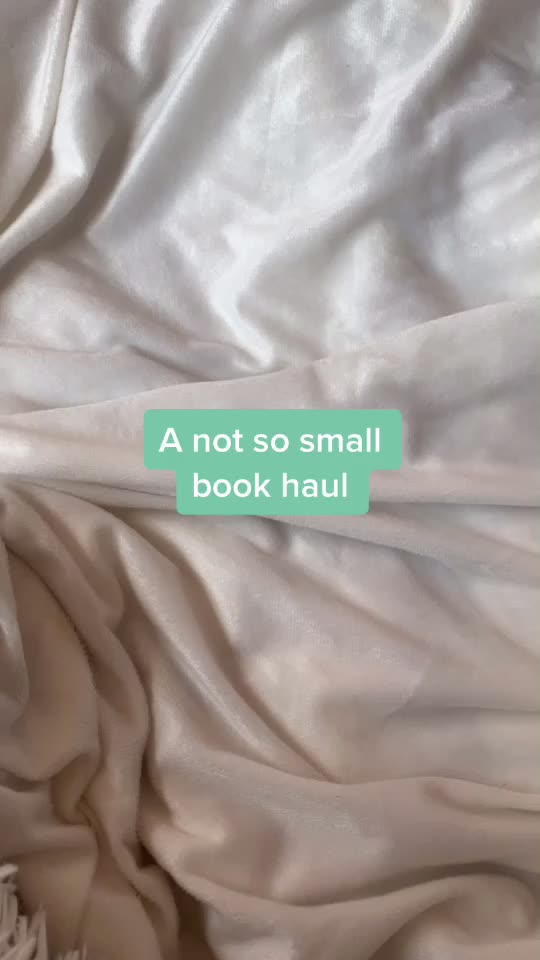 @the.bookish.corner
