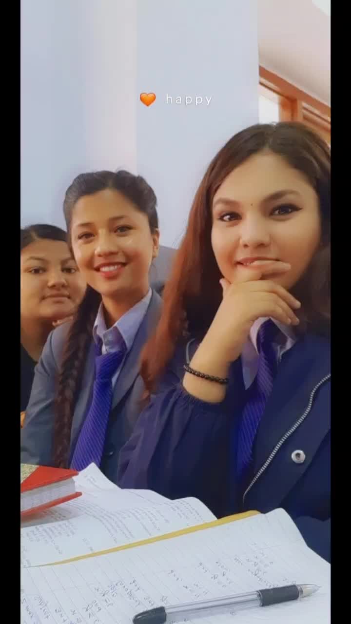 @🦋