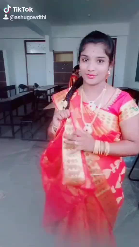 @ಅಶ್ವಿನಿ ಕನ್ನಡತಿ ❤🥰