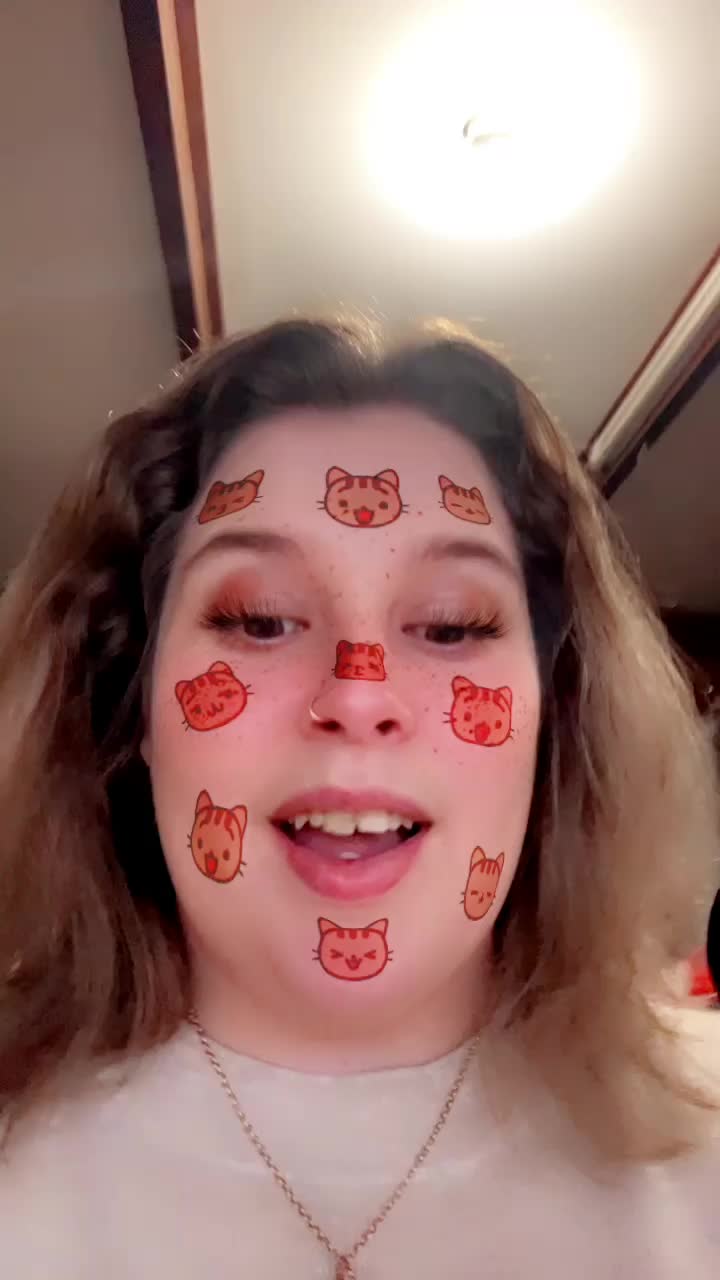 @sillylittlebee25