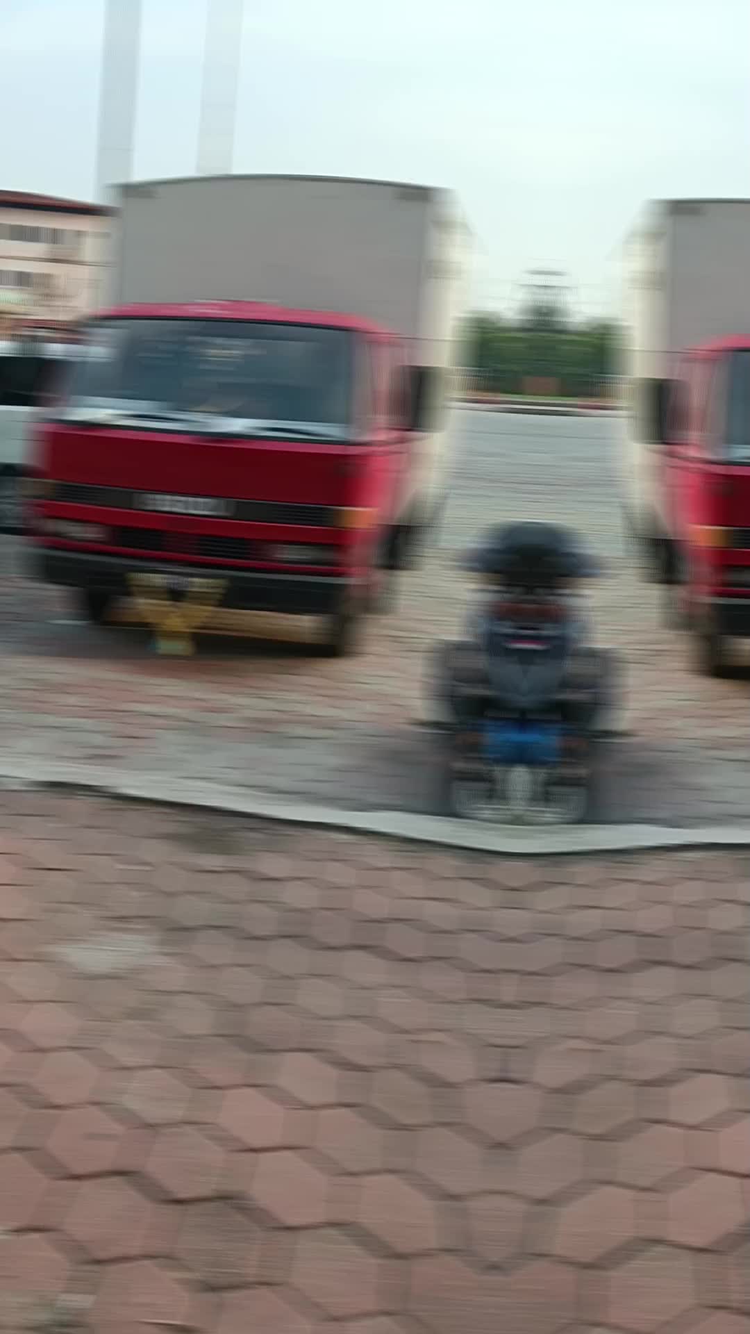 @Karthik_05