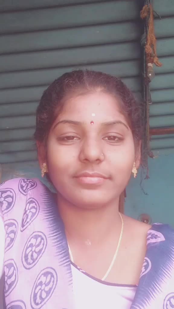 @kaviya