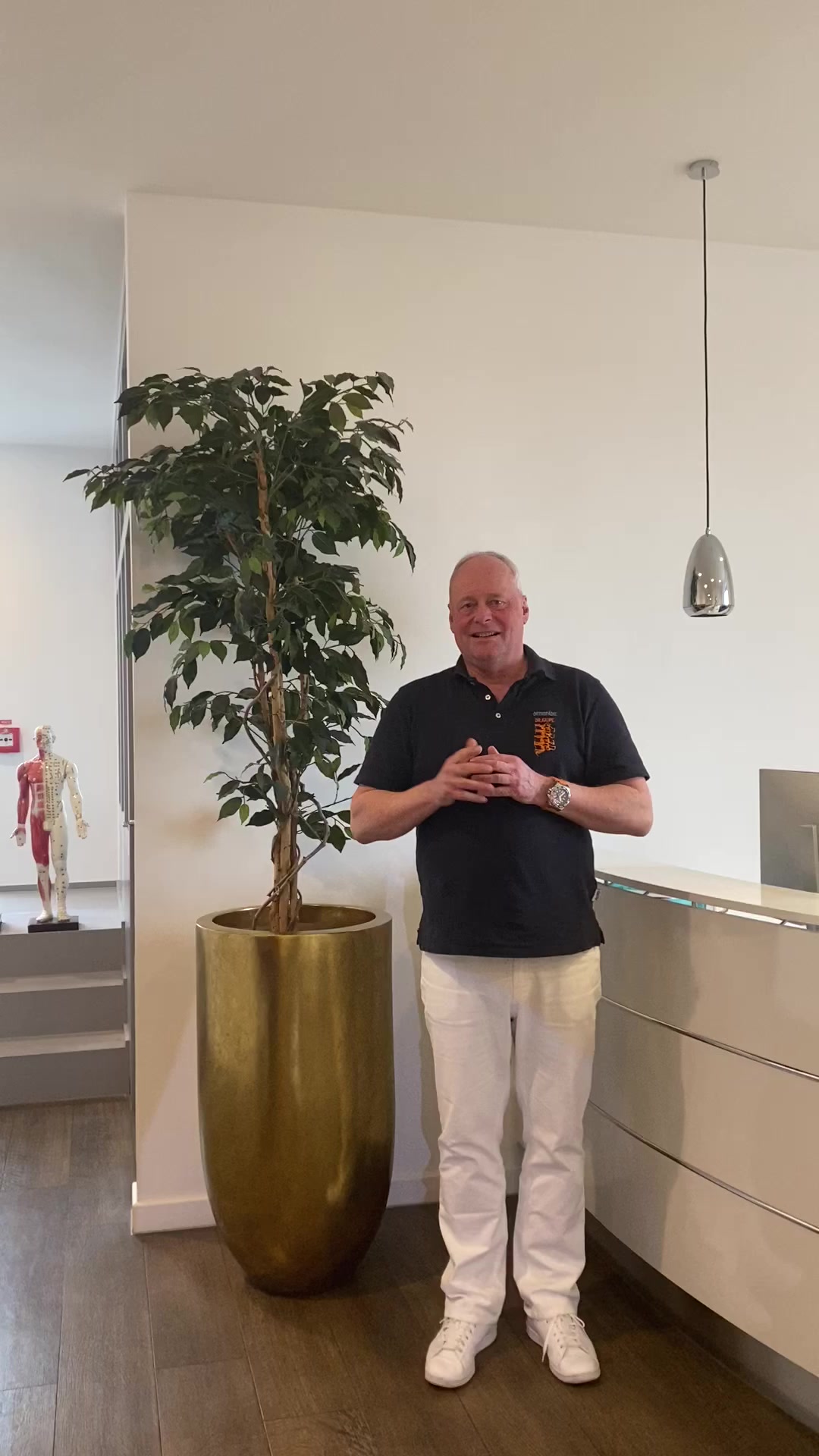 @Dr. Georg Kaupe