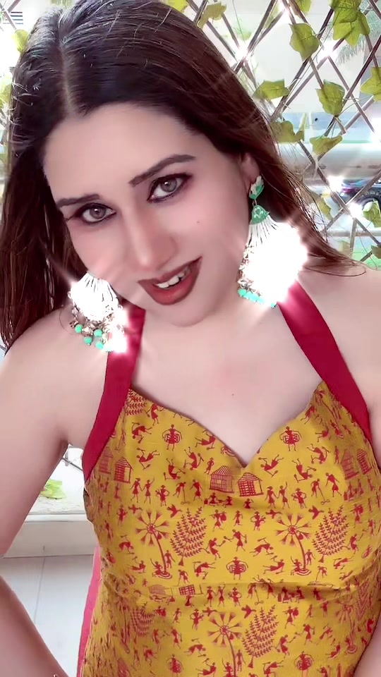 @Isha_Sharma