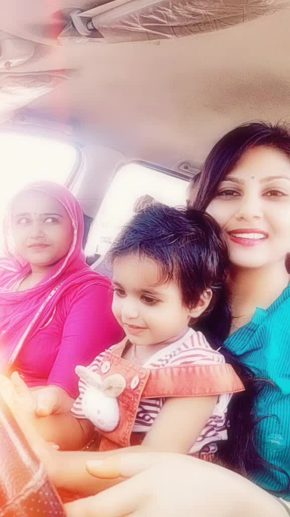 @Khushi baisa