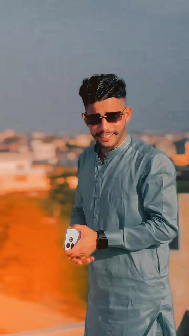 @👑Ch🌊Waleed😇Rajputt👑