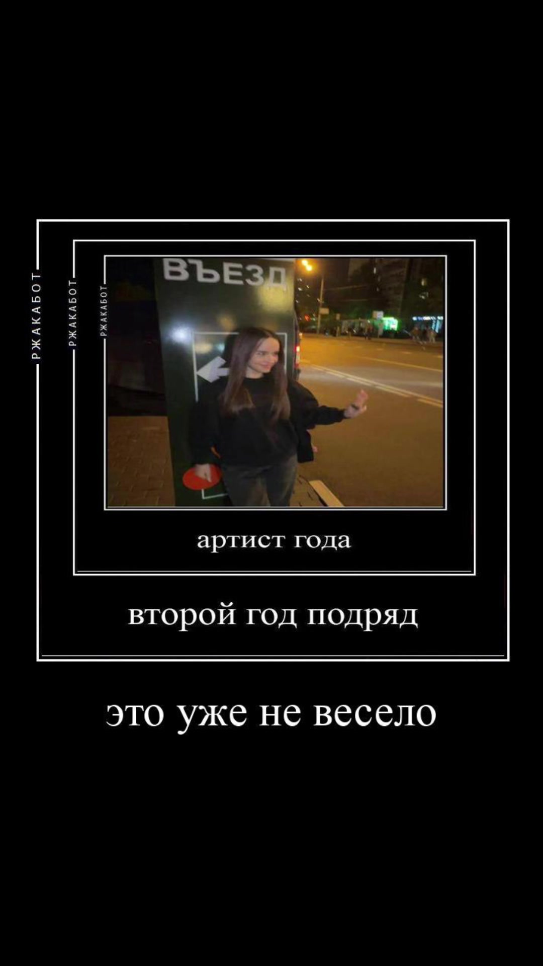 @???