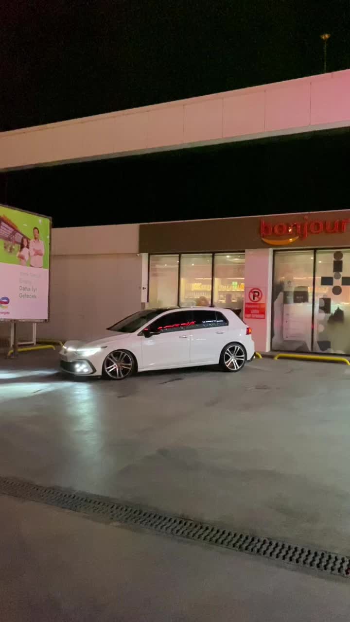 @Berat hacır&uuml;stemoğlu