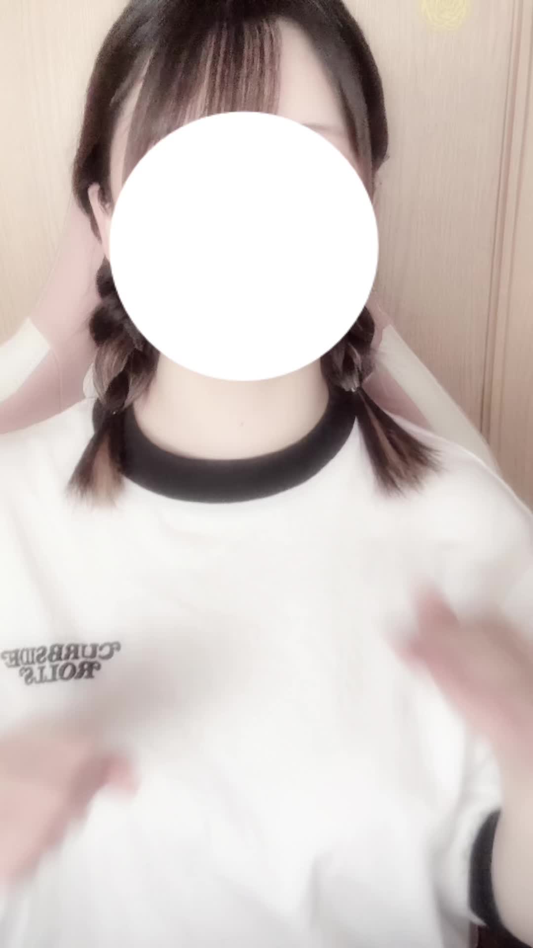 @ひ な .