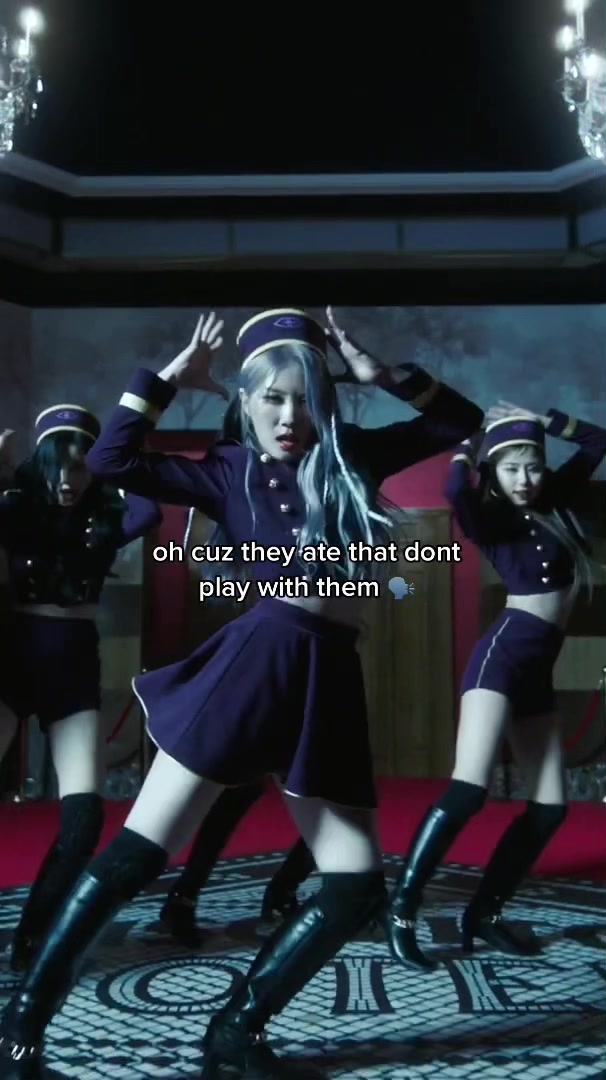 @t ✿
