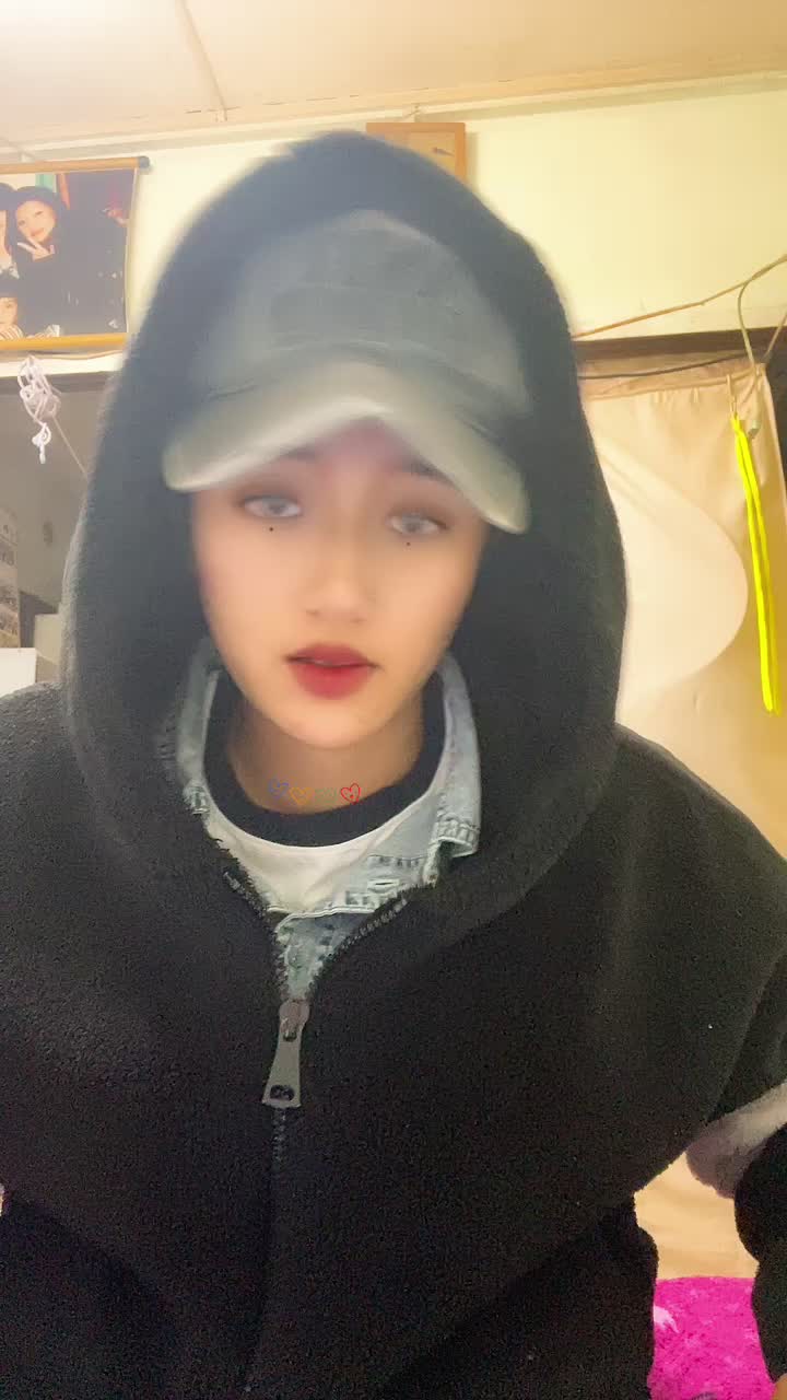 @私は神(ฅ• . •ฅ)ﻌﻌﻌ♥