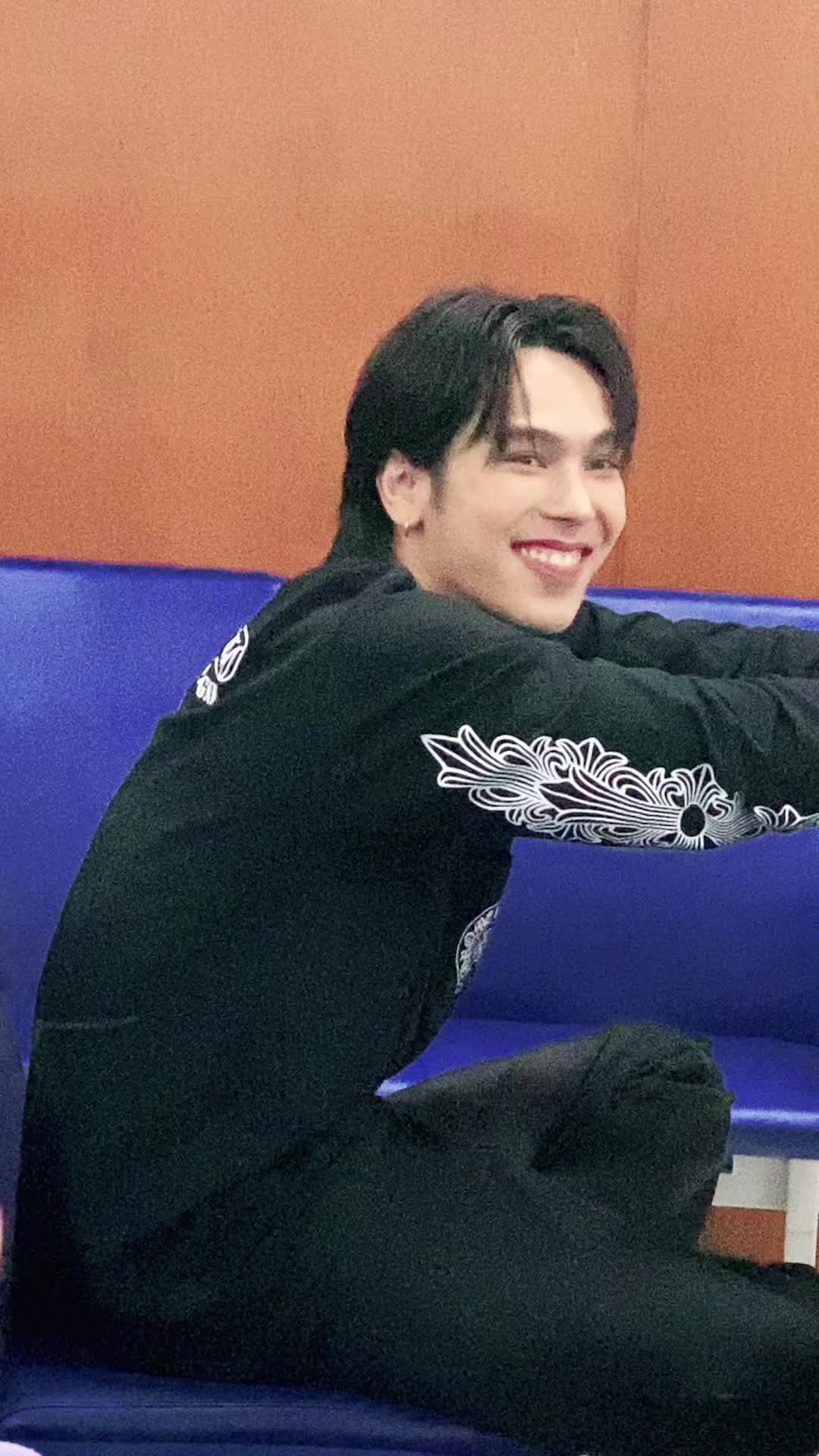 @𝐂𝐡𝐚𝐧 𝐘𝐚 💙🌻