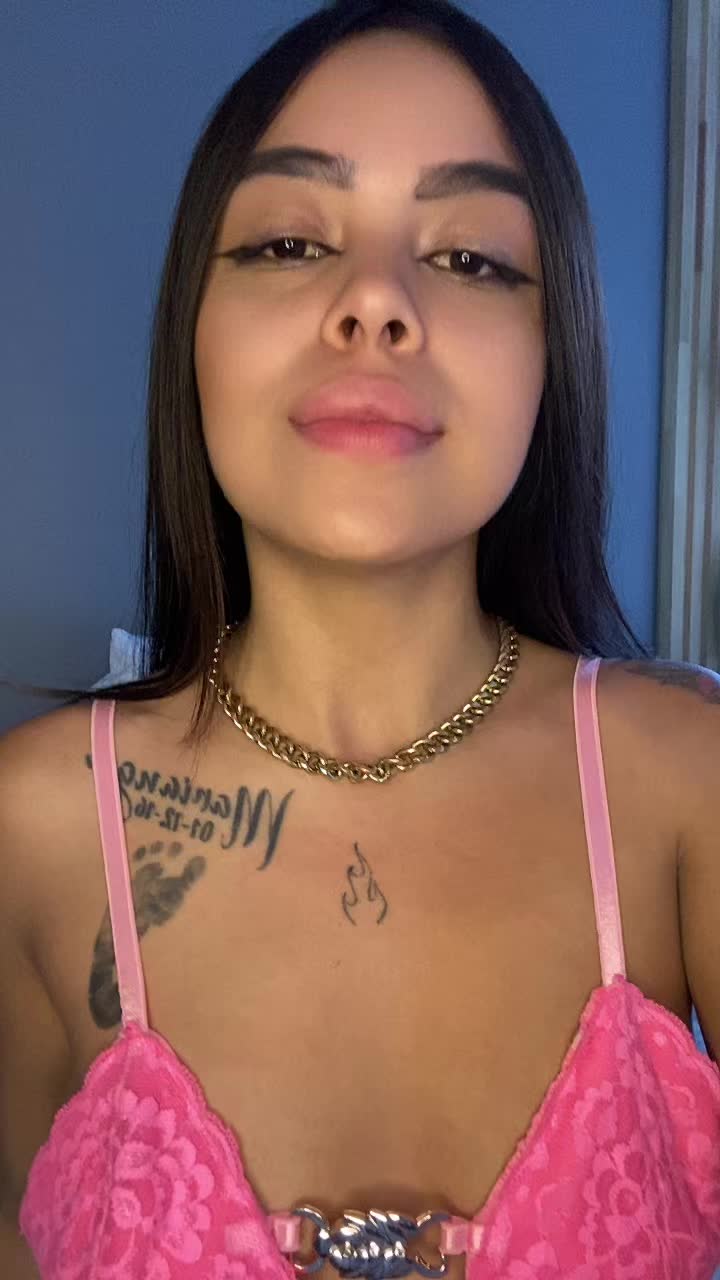 @ninasuarez.69