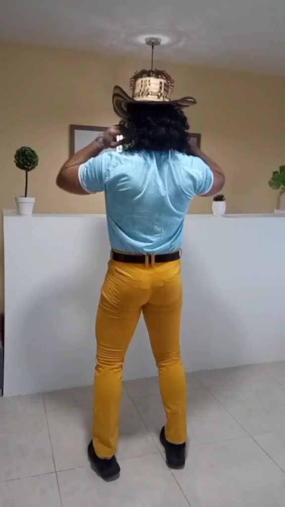 @Yossimar Oyuela Sanch