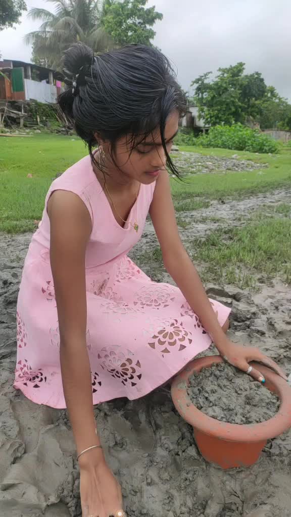 @PriyaSaha945