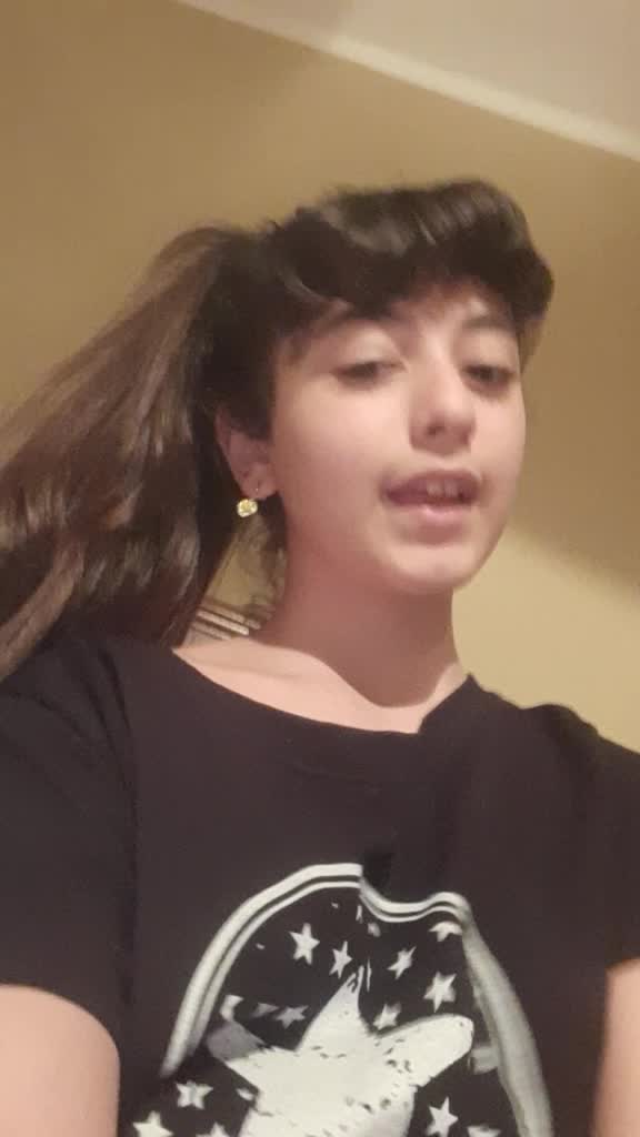 @Nicol Sergi
