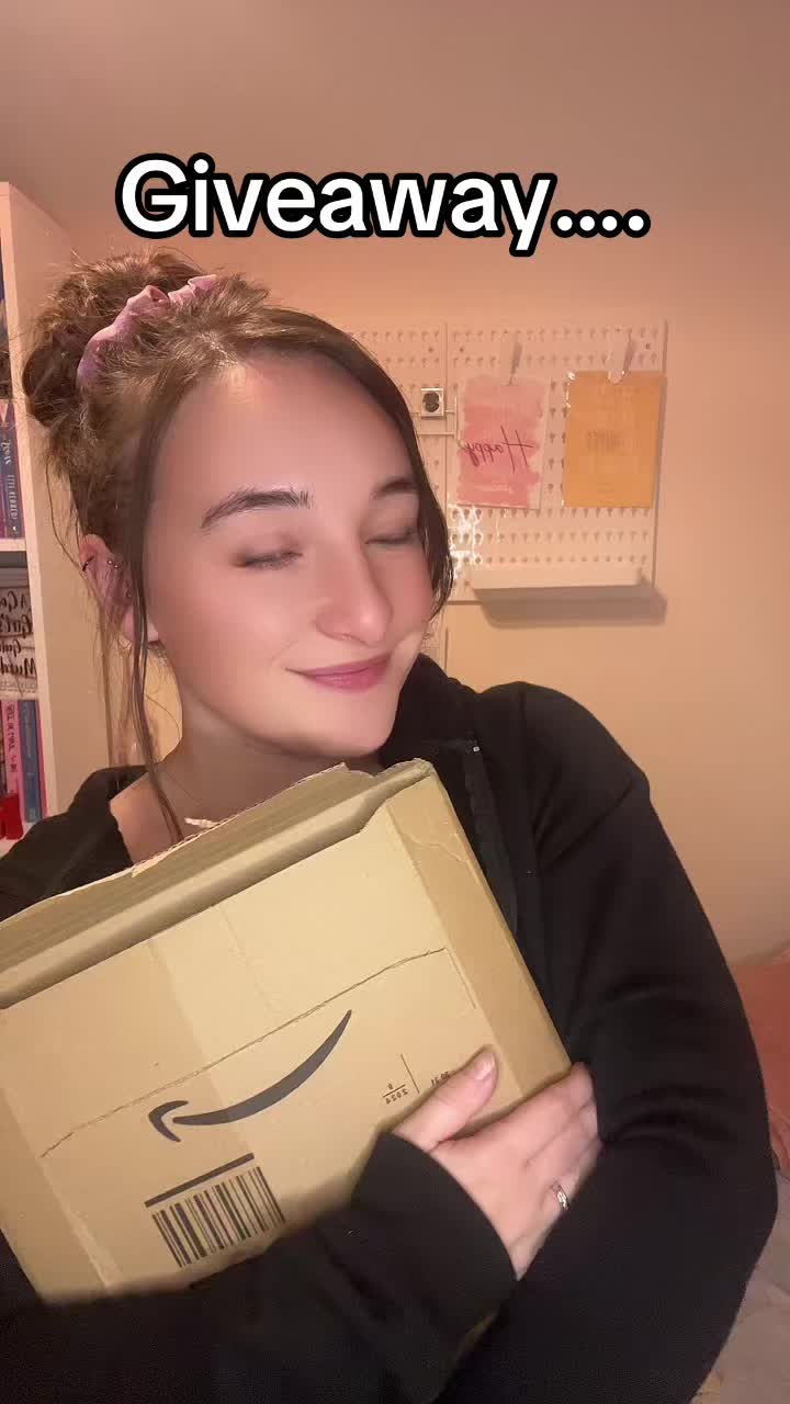 @Hannah_Reads📚✨
