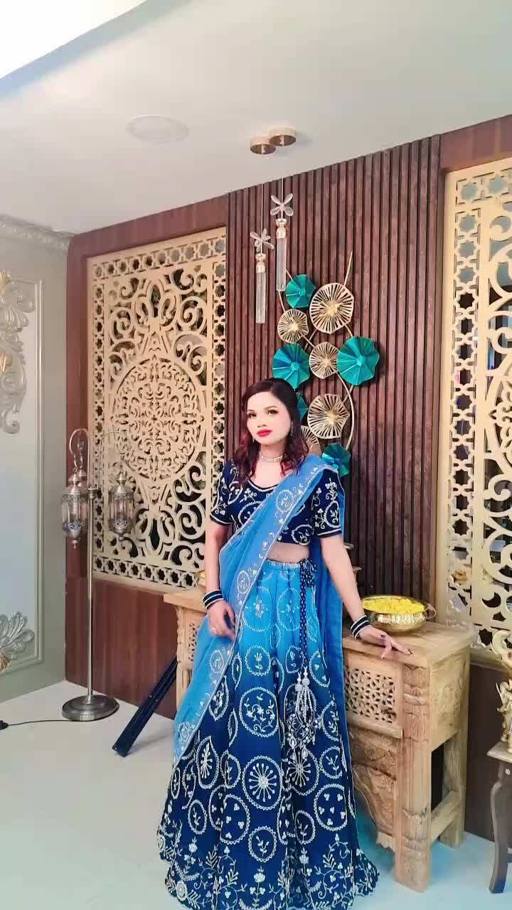 @Alisha_Shah ❤